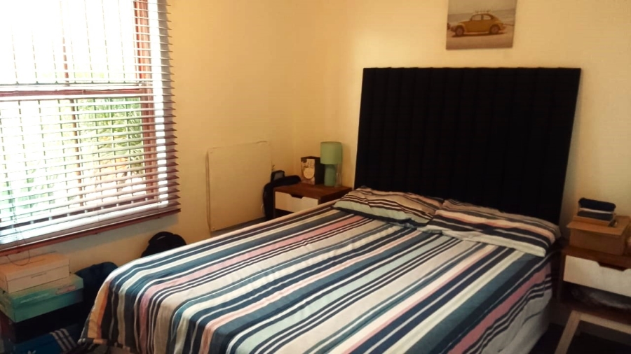 To Let 2 Bedroom Property for Rent in Guldenland Western Cape